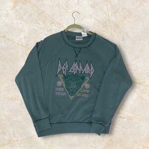 Def Leppard Band Sweatshirt NWT
